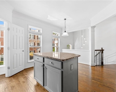 2844 Loftview Square - Photo Thumbnail 14