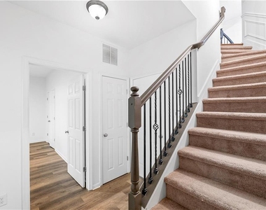 2844 Loftview Square - Photo Thumbnail 33