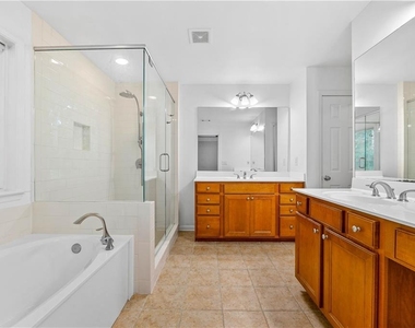 2844 Loftview Square - Photo Thumbnail 22