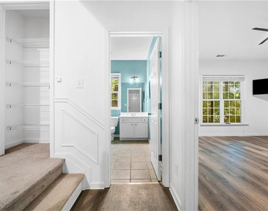 2844 Loftview Square - Photo Thumbnail 34