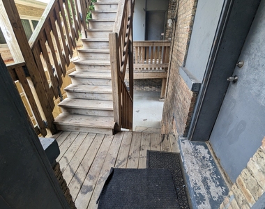 3040 W Wellington Street - Photo Thumbnail 10
