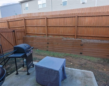 7724 Baron Road - Photo Thumbnail 5