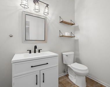 384 W Otto Drive - Photo Thumbnail 10