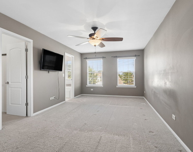 384 W Otto Drive - Photo Thumbnail 12