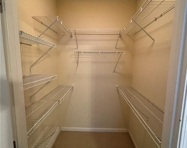 400 17th Nw - Photo Thumbnail 23