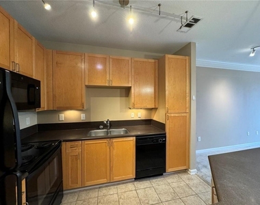 400 17th Nw - Photo Thumbnail 6