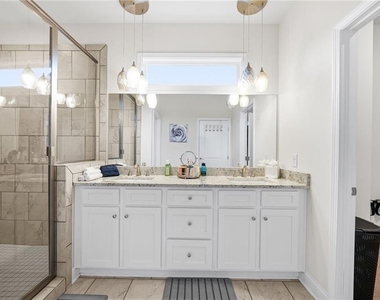 617 Chestnut Street - Photo Thumbnail 19
