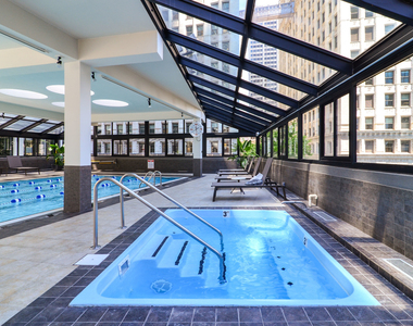 405 N Wabash Avenue - Photo Thumbnail 19