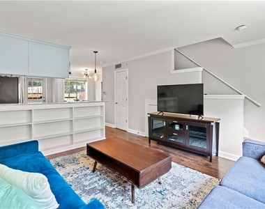 2232 Dunseath Avenue Nw - Photo Thumbnail 4
