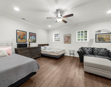 410 Rose Garden Lane - Photo Thumbnail 31