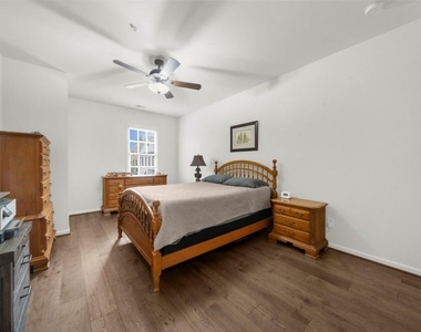 410 Rose Garden Lane - Photo Thumbnail 35