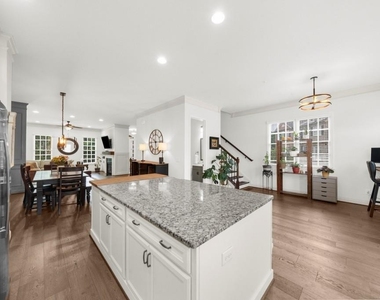 410 Rose Garden Lane - Photo Thumbnail 24