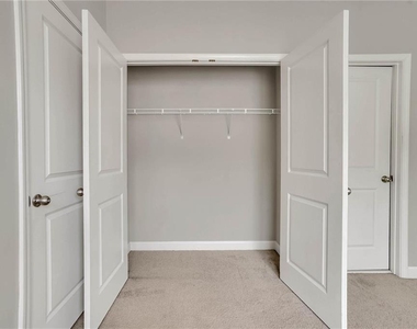 3026 Eltham Place - Photo Thumbnail 24