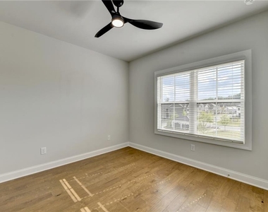 4536 Molder Drive - Photo Thumbnail 54