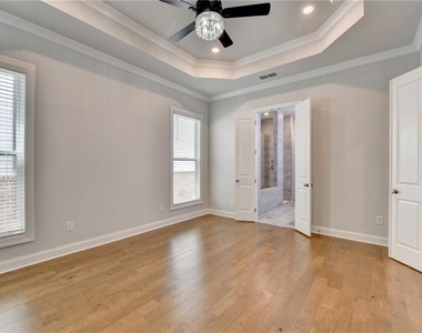 4536 Molder Drive - Photo Thumbnail 39
