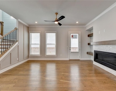 4536 Molder Drive - Photo Thumbnail 21