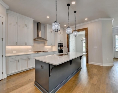 4536 Molder Drive - Photo Thumbnail 25