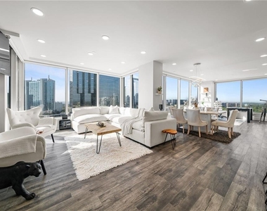 3338 Peachtree Road - Photo Thumbnail 11