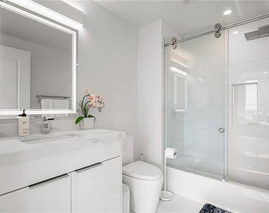 3338 Peachtree Road - Photo Thumbnail 19