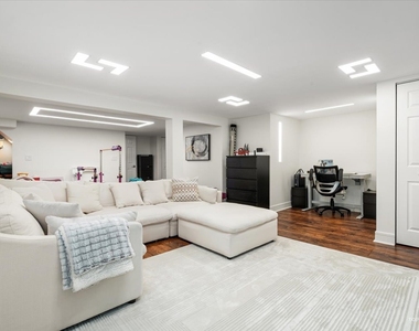 3521 Forest Avenue - Photo Thumbnail 27