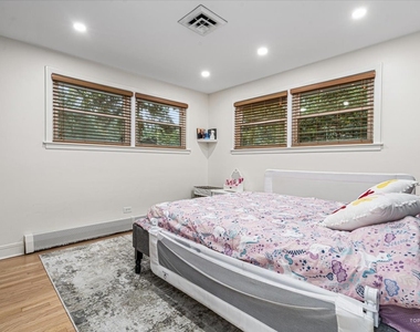 3521 Forest Avenue - Photo Thumbnail 20