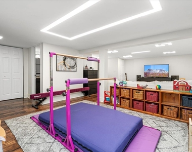3521 Forest Avenue - Photo Thumbnail 25