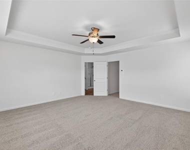 5524 Garens Way - Photo Thumbnail 19