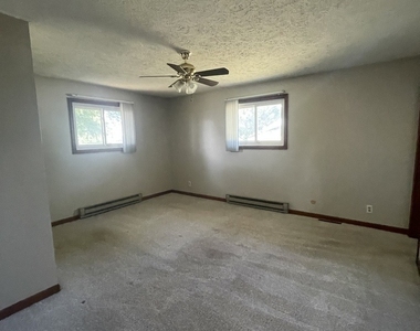 136 N St. Louis Street - Photo Thumbnail 2
