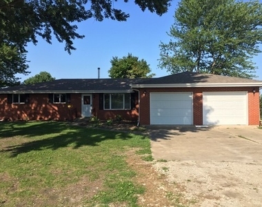 136 N St. Louis Street - Photo Thumbnail 20