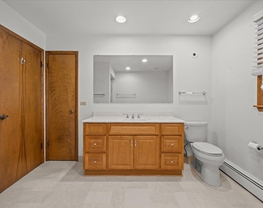 662 Garfield Avenue - Photo Thumbnail 10