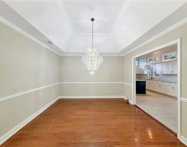 2320 Copper Trail Lane - Photo Thumbnail 19
