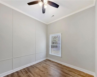 2320 Copper Trail Lane - Photo Thumbnail 30