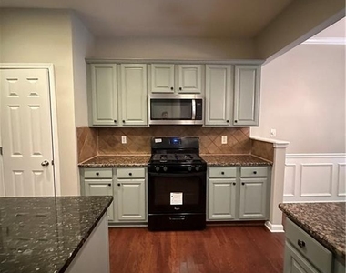 1465 Winshire Cove - Photo Thumbnail 14