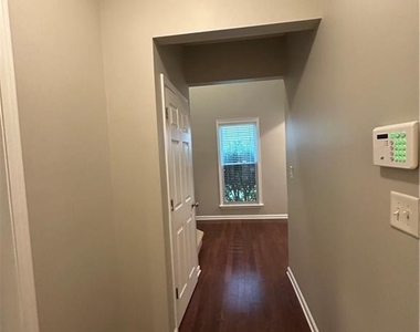 1465 Winshire Cove - Photo Thumbnail 6