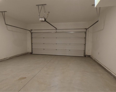 2929 Beaconwood Court - Photo Thumbnail 21