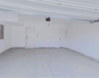 2929 Beaconwood Court - Photo Thumbnail 22