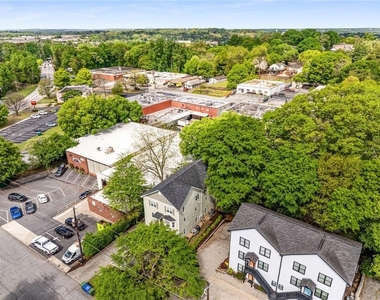 1738 Taylor Street Nw - Photo Thumbnail 15