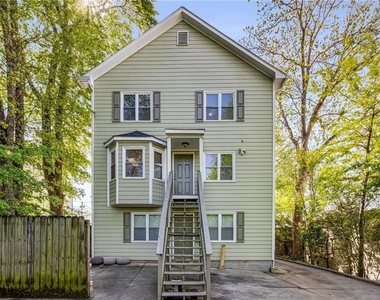 1738 Taylor Street Nw - Photo Thumbnail 13