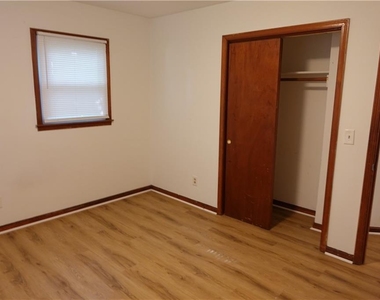 186 Zelma Street Sw - Photo Thumbnail 13