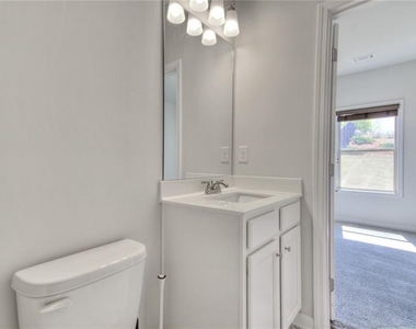 7107 Branch Creek Cove - Photo Thumbnail 26