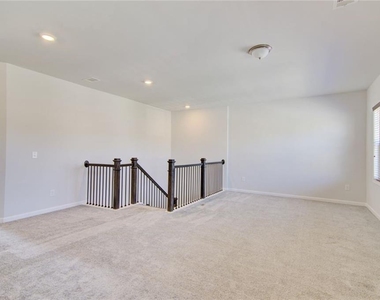 7107 Branch Creek Cove - Photo Thumbnail 31