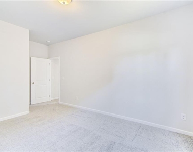 7107 Branch Creek Cove - Photo Thumbnail 35