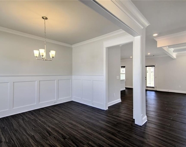 7107 Branch Creek Cove - Photo Thumbnail 8