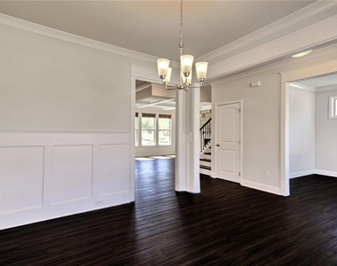 7107 Branch Creek Cove - Photo Thumbnail 12