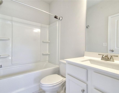 7107 Branch Creek Cove - Photo Thumbnail 25