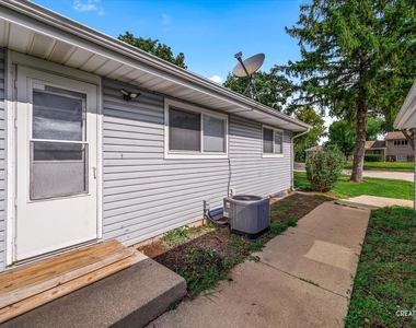1706 Willow Street - Photo Thumbnail 16