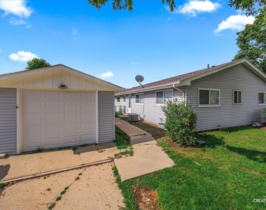 1706 Willow Street - Photo Thumbnail 15