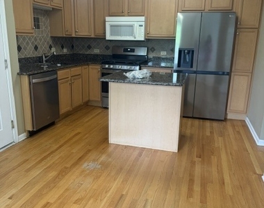 1330 Lunt Court - Photo Thumbnail 1