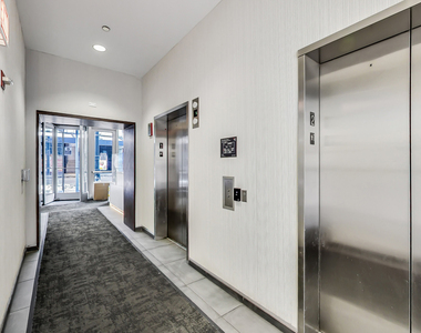 8 E Randolph Street - Photo Thumbnail 5
