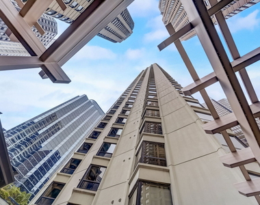 400 E Ohio Street - Photo Thumbnail 35